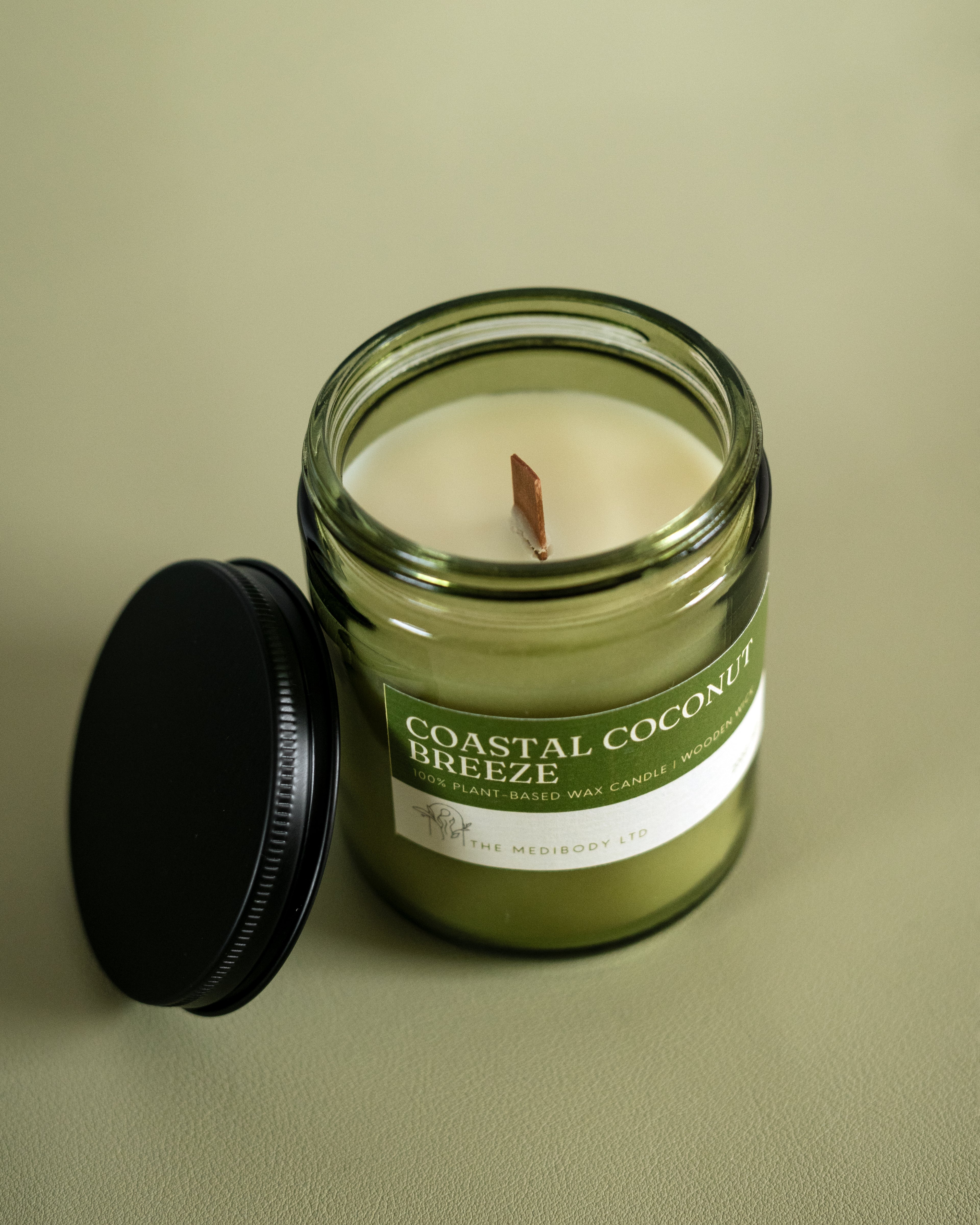 Coastal Coconut Breeze Scented Jar Candle 200g & 100g