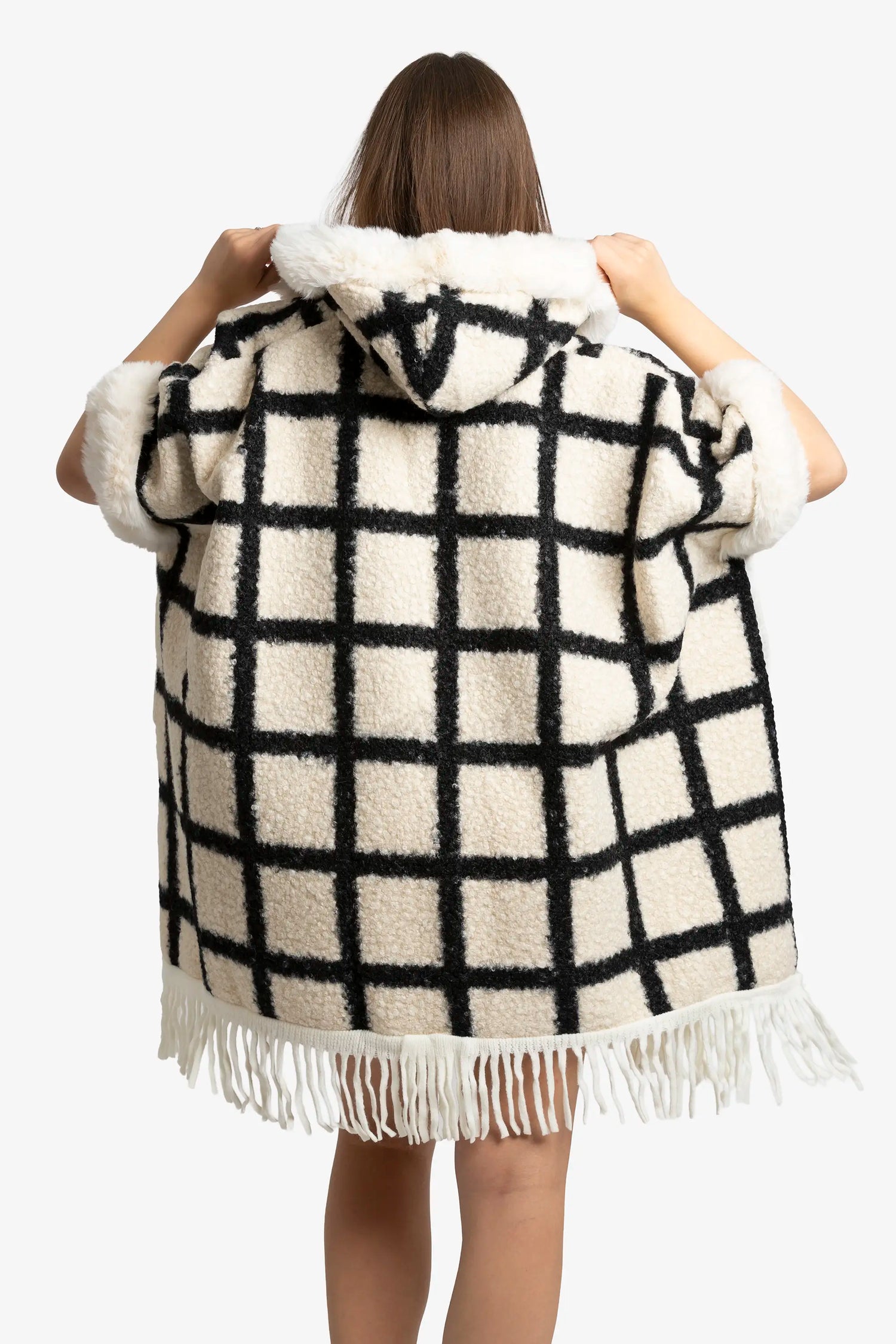 Modern Grid Cozy Poncho